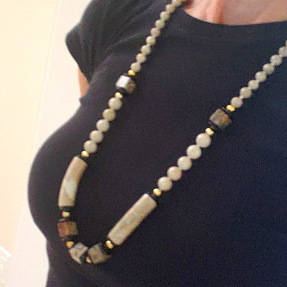 VTG beige Jasper, Onyx necklace - Picture 6 of 8
